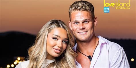 zac and lucinda love island australia|love island australia zac nunns.